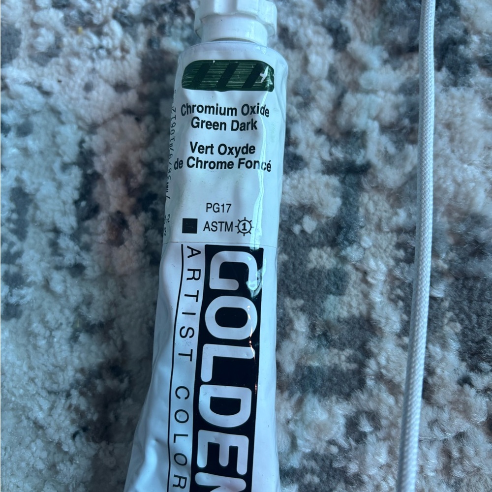 Chromium Oxide Green Dark Paint